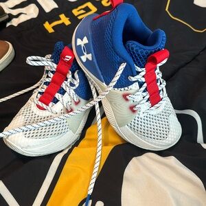 Boys Basketball Shoes